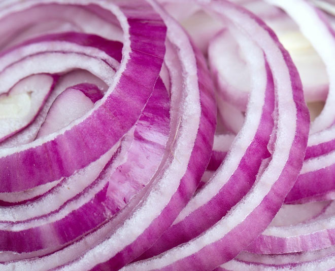 onion slicing andpeeling