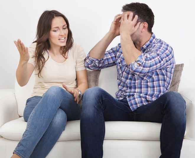 reason of arguments between couple Inside