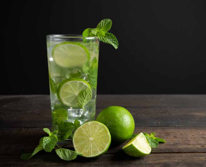 green tea and lemonade