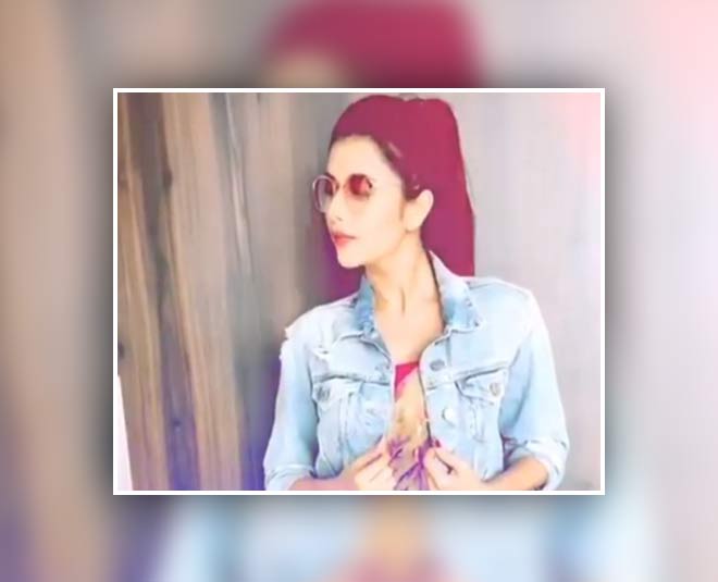 saree in a modern style by tv actress charu asopa