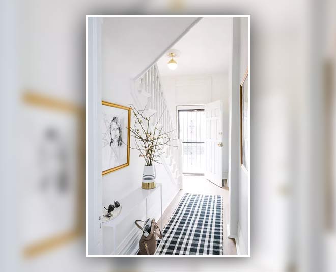some hallway decor tips inside