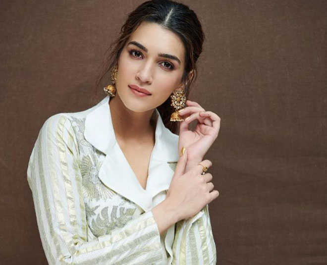 kriti sanon inside