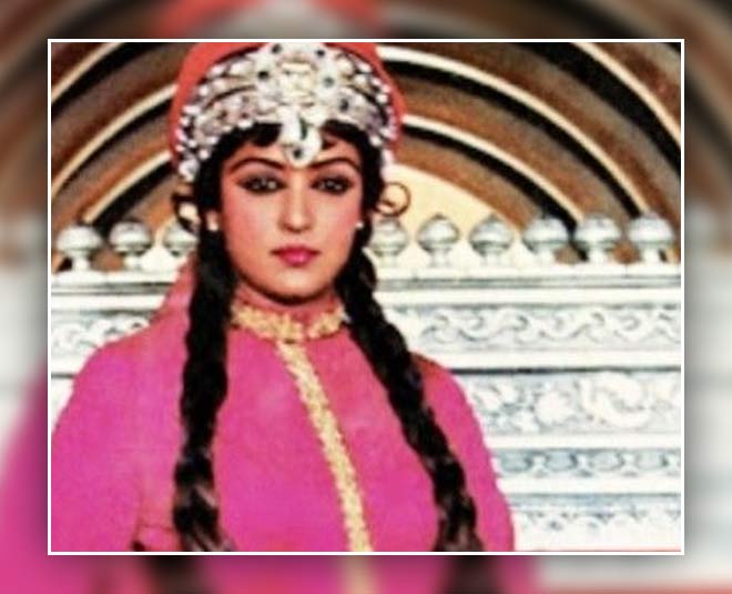 razia sultan working