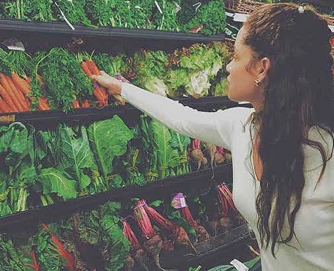 easy ways to reduce food wastage focus on list