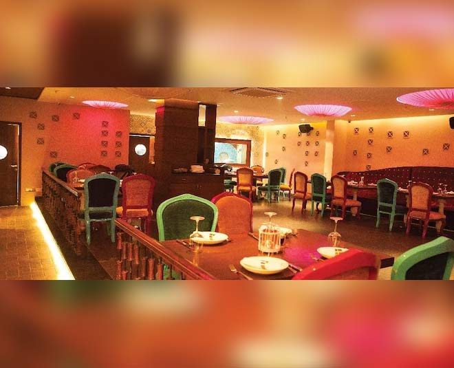 know about best restaurants ofsufi nights delhi inside