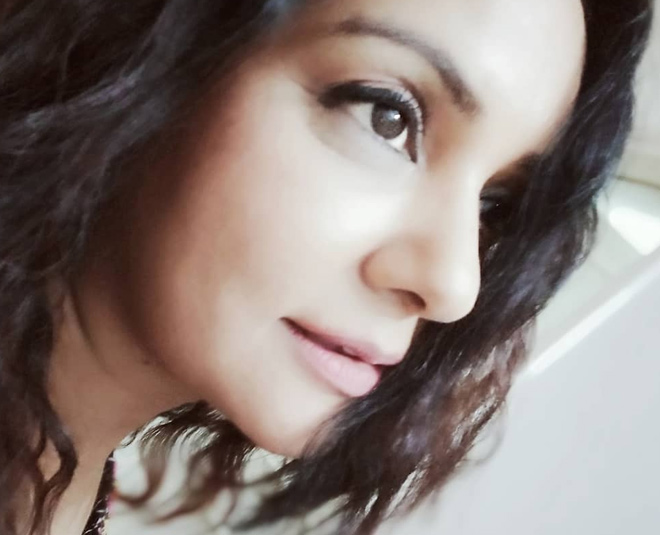 tv actress sucheta khanna glowing skin