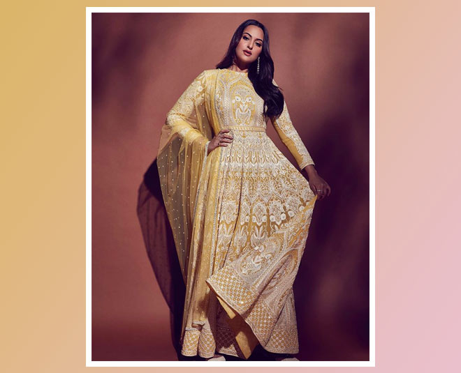 celeb yellow style sonakshi