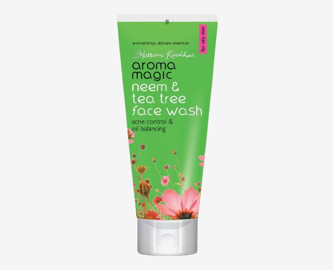 Aroma Magic Neem And Tea Tree Face Wash
