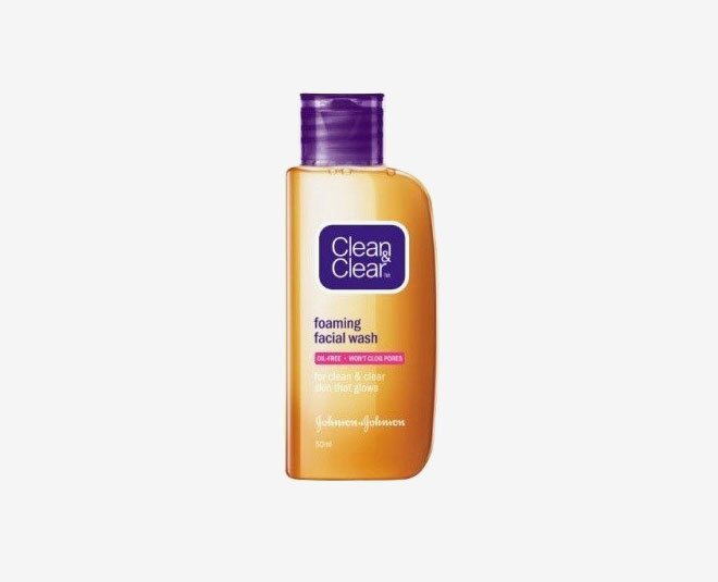 Clean & Clear Foaming Face Wash