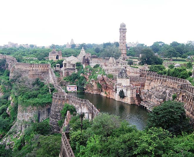 best places to visit near jaipur chittorgarh