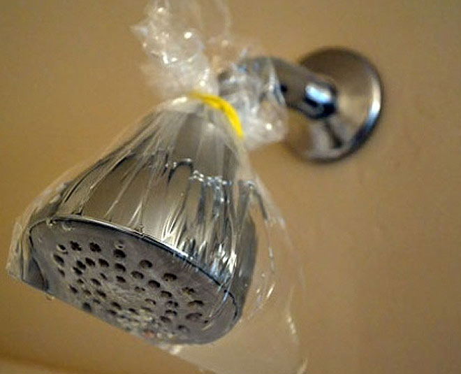 best ways of cleaning shower heads