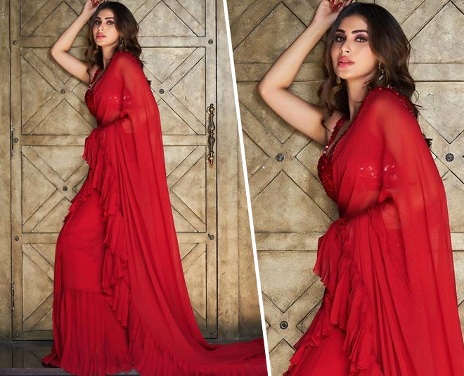 bollywood actress mouni roy inside