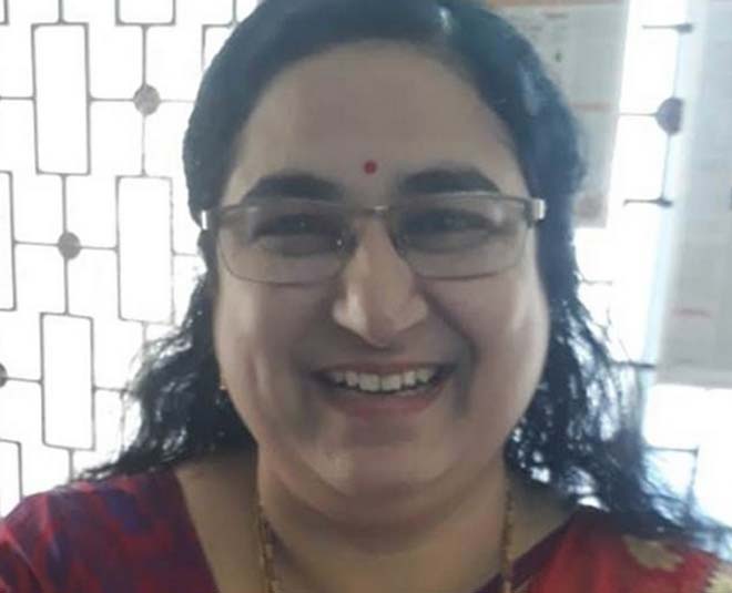 case against anuradha paudwal claiming inside