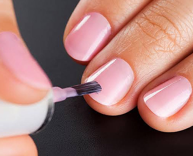 dry nail polish faster light coat