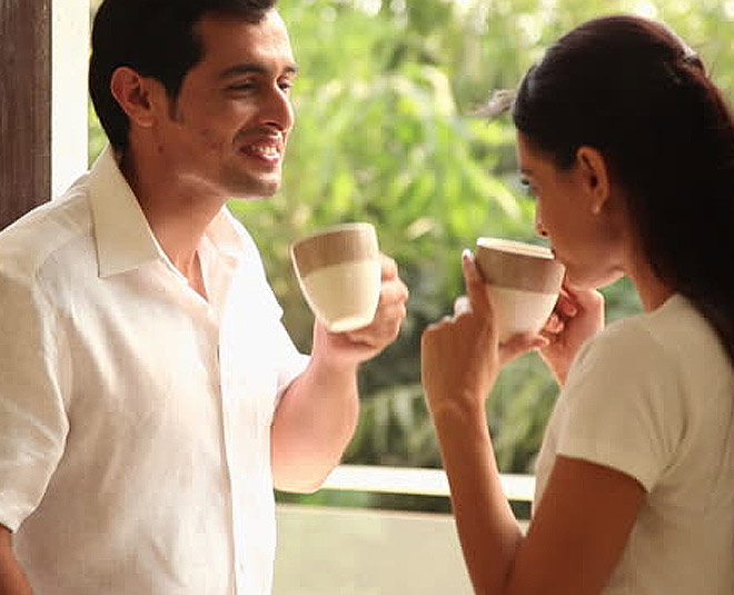 how to get spark in married life ()