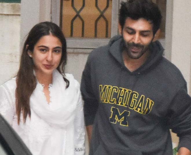 kareena kapoor khan reacts on sara ali khan and kartik aaryan datingrumours inside