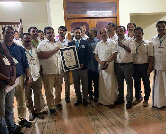 kerala make worlds longest cake guinness world records inside