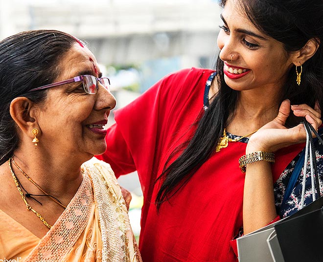 mother daughter affection