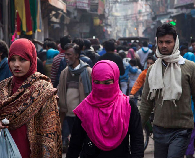 muslim women can offer prayer in mosque