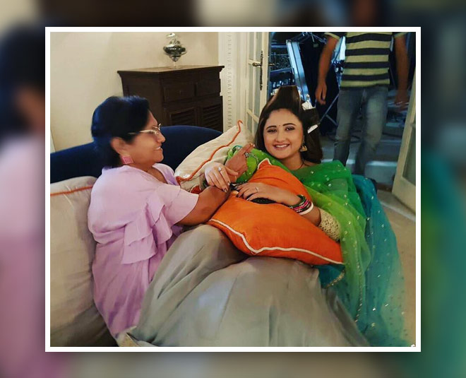 rashami desai with mother rasila unseen pictures seven
