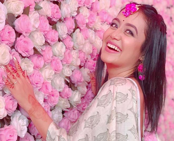 singer neha kakkar inside