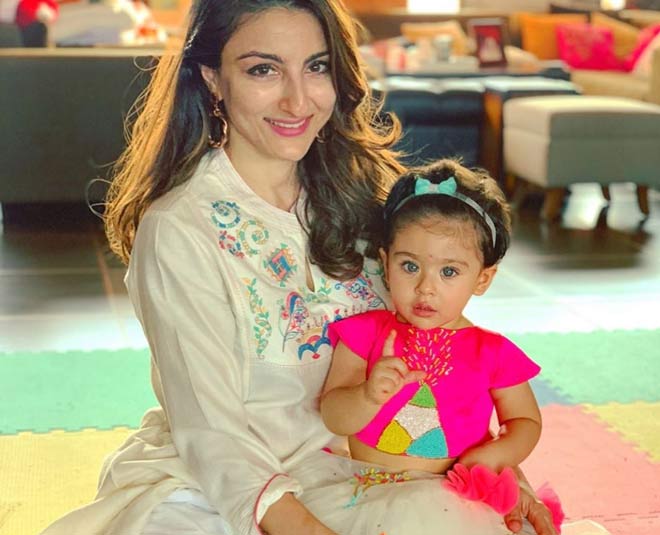 soha ali khan with daughter