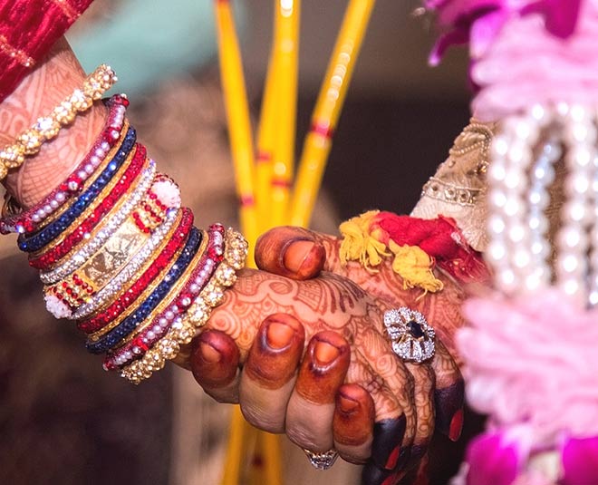 wedding father of groom elopes with mother of bride in surat gujarat inside