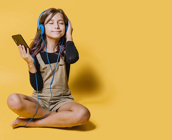 children have a bad impact on phones inside