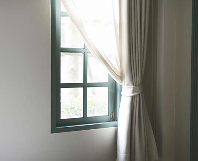 easy tips to clean windows inside