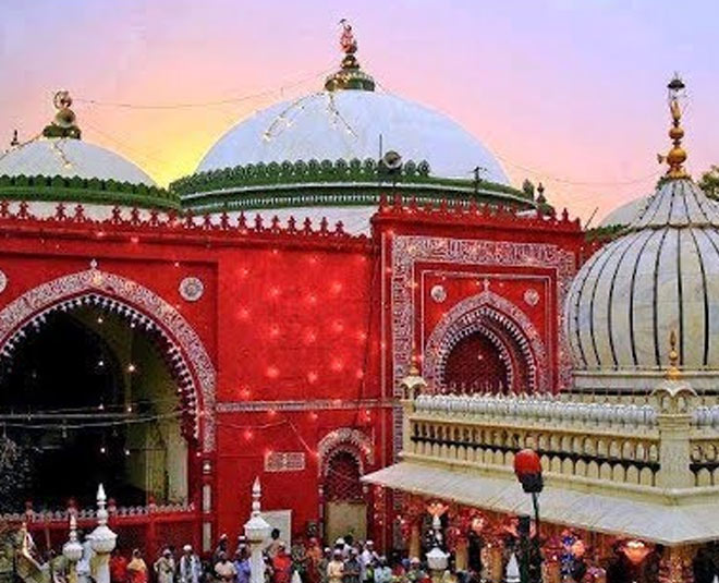 know about famous dargahs in india inside