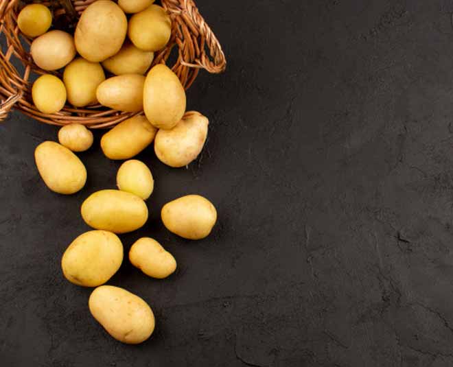 face packs to get rid of old acne scars potato