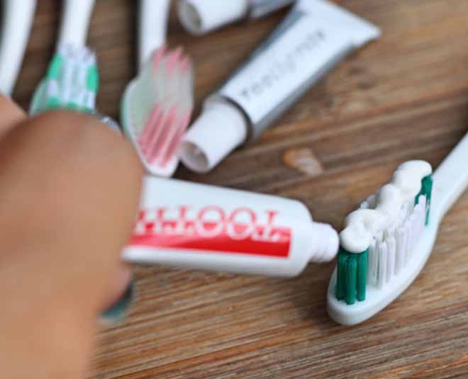 keep these things in mind when buying a toothbrush inside
