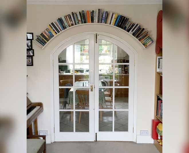 libruary space inside