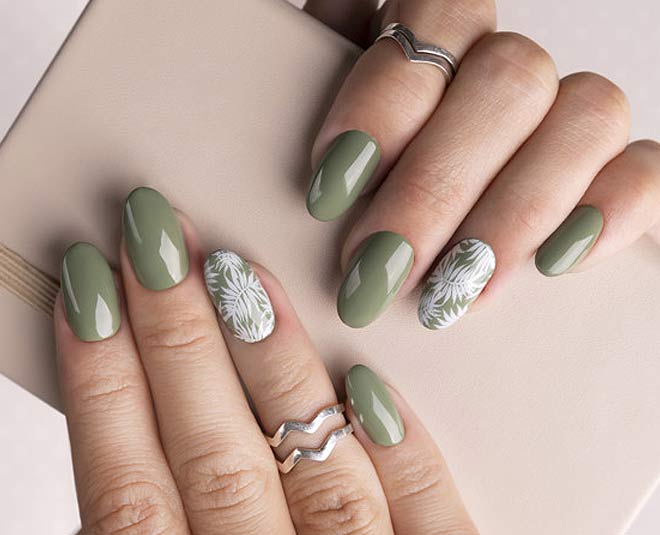 nails during gel manicure inside