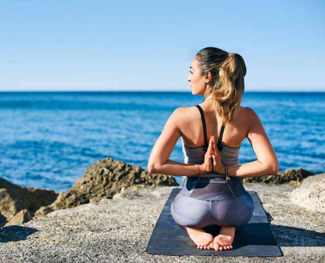 paschim namaskarasana steps
