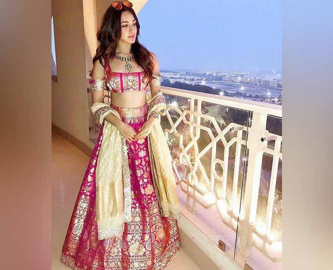 advani beautiful in manish malhotra lehnga inside