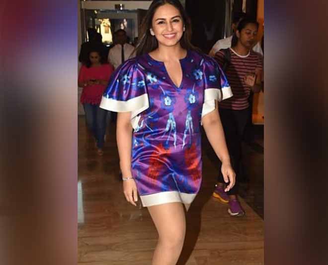 huma qureshi short dress look inside