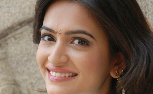 How Well Do You Know Bollywood Diva Kriti Kharbanda Take 56840 Hot Sex Picture