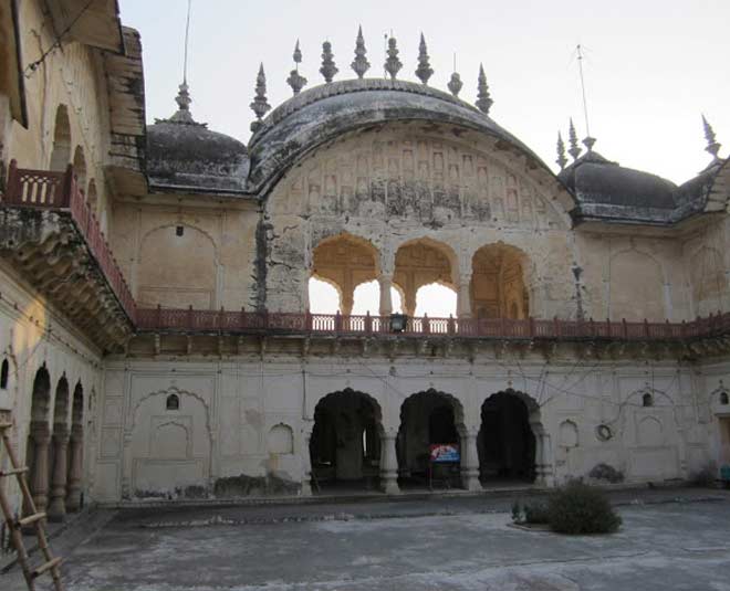 alwar fort beautiful archiecture