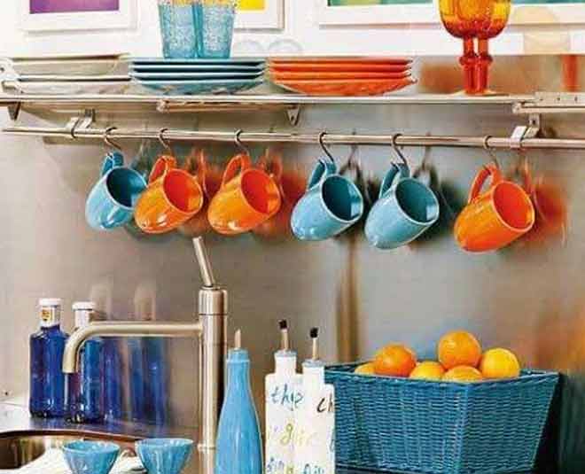 creative display coffee mugs inside