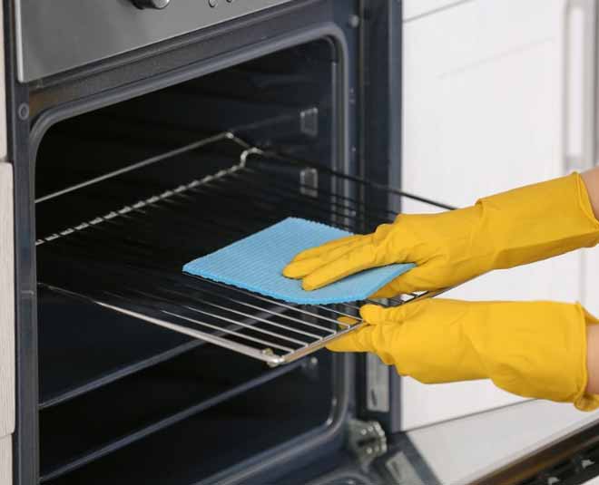 places to clean everyday oven