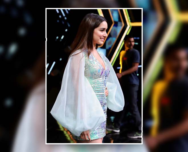 shraddha kapoor short dress looks in summer inside