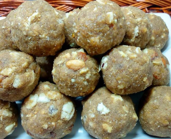 must try winter dishes at home inside