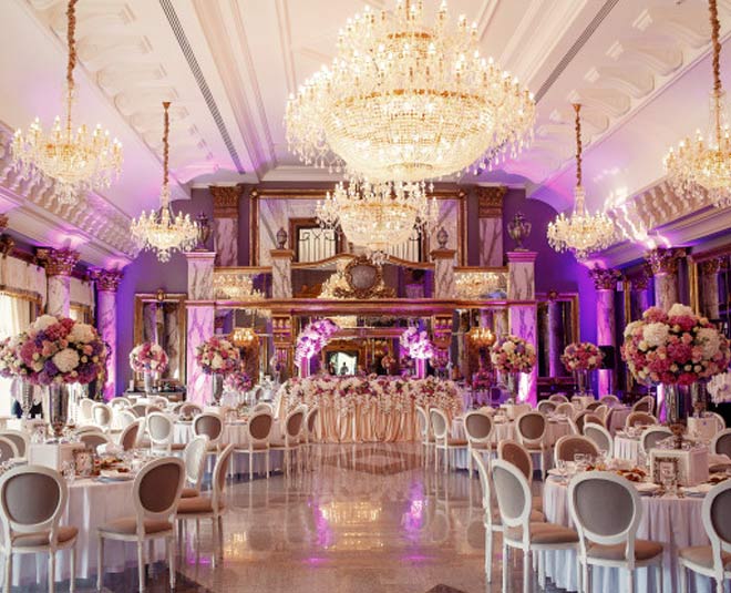 right venue to avoid wedding disasters