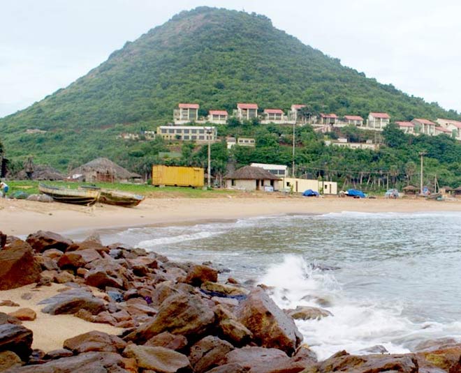 beautiful beaches in india vizag inside