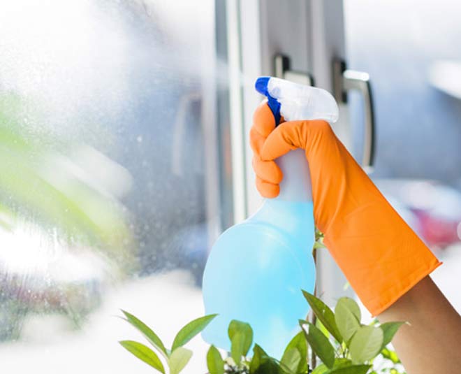 hard water stains removal