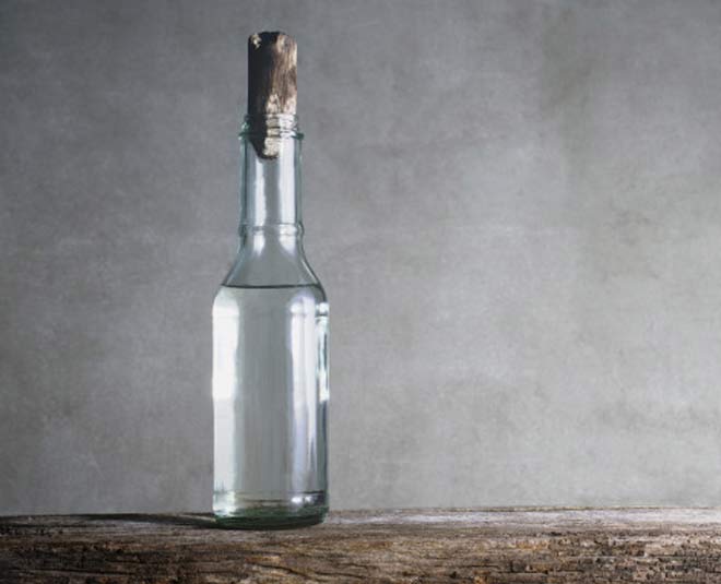 hard water stains removal