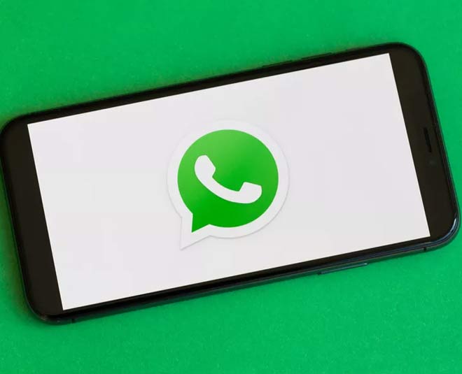 offline on whatsApp without uninstalling inside