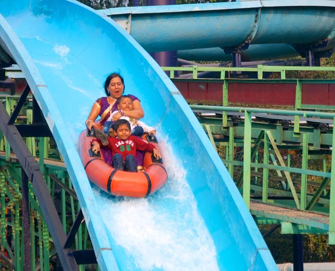 famous weekend destination in kolkata park inside