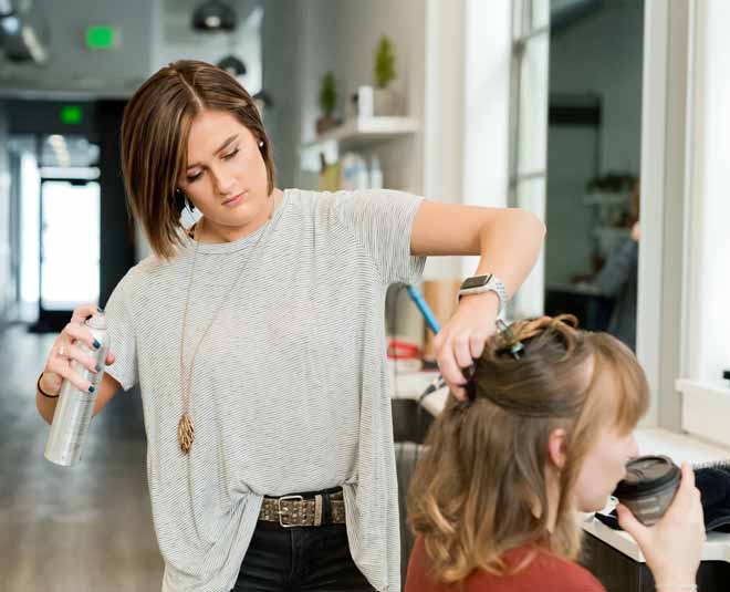 hair cutting style ()